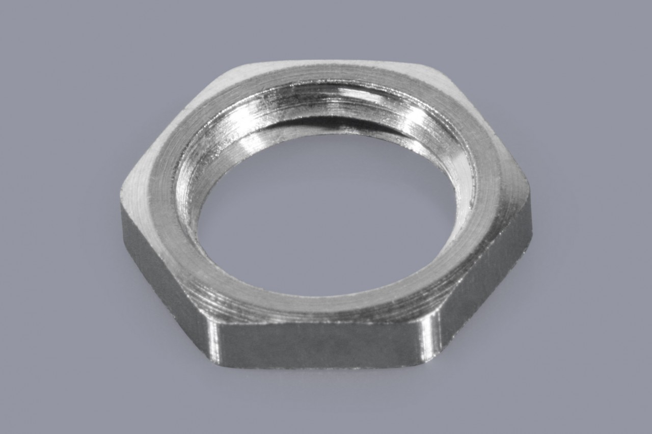 DIN 46320 / EN 60423 - Flache Muttern aus Metall für Kabelverschraubungen Sechskant